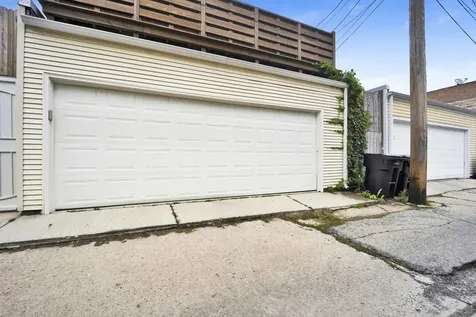 1727 West Peterson Avenue Chicago IL 60660