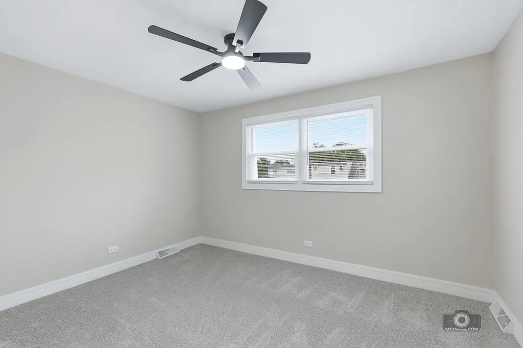 1050 West 87 Street Chicago IL 60620