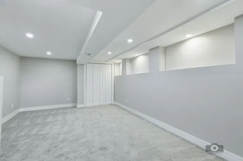 1050 West 87 Street Chicago IL 60620