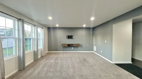1931 Wren Road Yorkville IL 60560