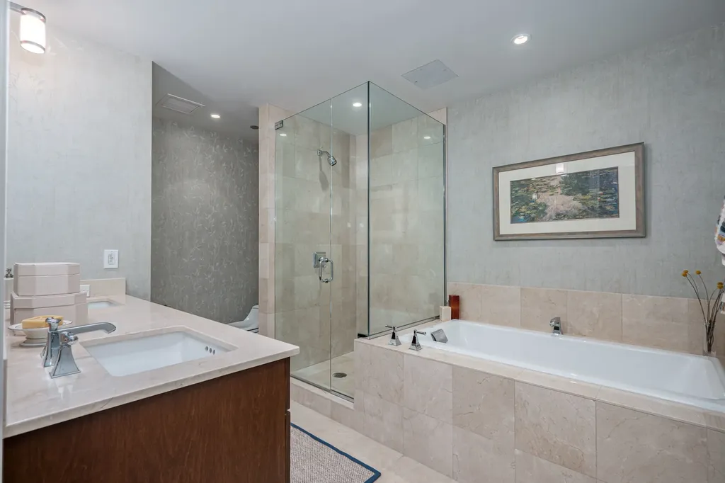 800 North Michigan Avenue Chicago IL 60611