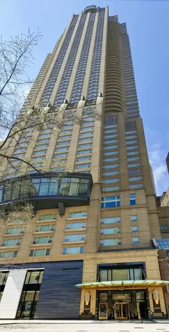 800 North Michigan Avenue Chicago IL 60611
