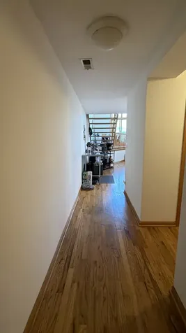 865 West Buckingham Place Chicago IL 60657
