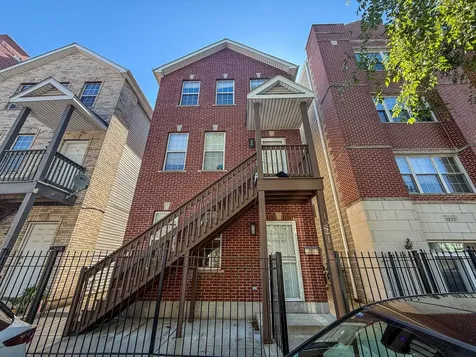 1221 North Honore Street Chicago IL 60622