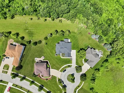 7812 Northwoods Drive Frankfort IL 60423