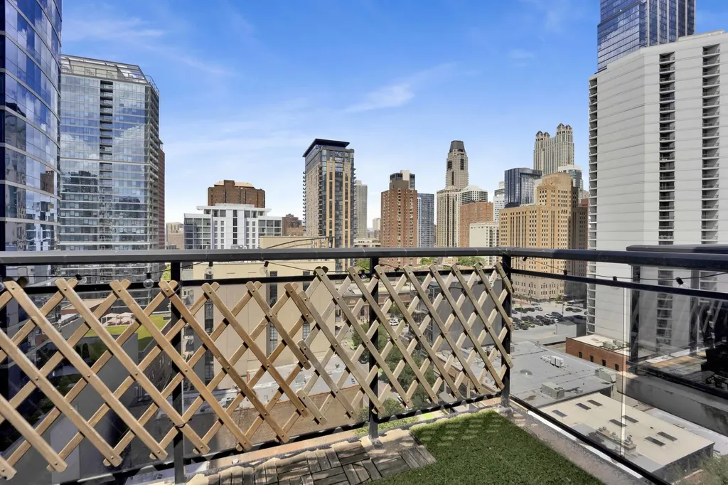 101 West Superior Street Chicago IL 60654