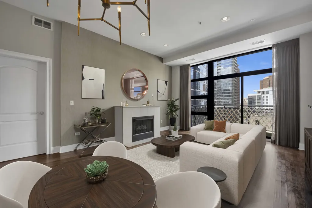 101 West Superior Street Chicago IL 60654