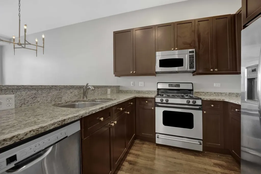 101 West Superior Street Chicago IL 60654