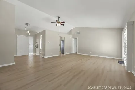 1444 Westglen Drive Naperville IL 60565
