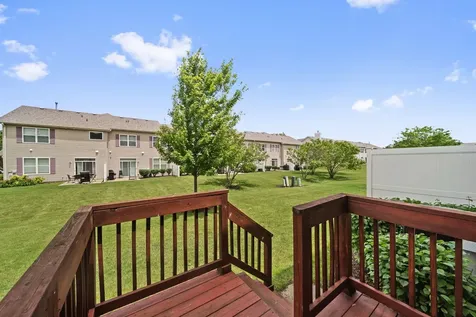 371 Mcgrath Drive Oswego IL 60543