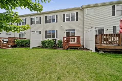 371 Mcgrath Drive Oswego IL 60543