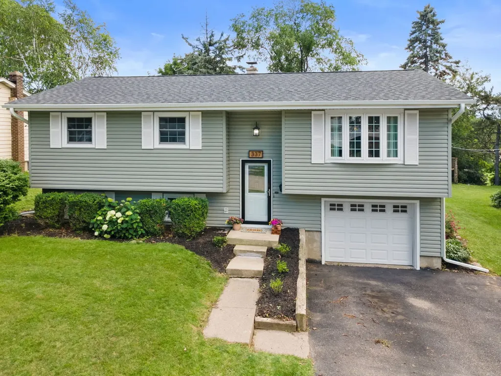 337 West Margaret Terrace Cary IL 60013