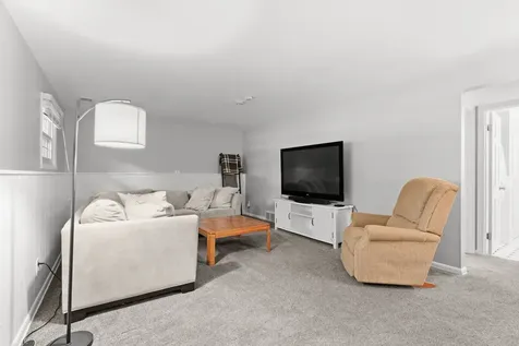 337 West Margaret Terrace Cary IL 60013
