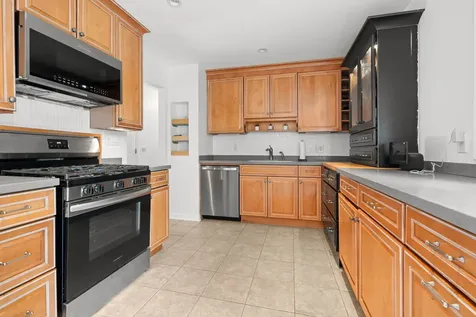 337 West Margaret Terrace Cary IL 60013