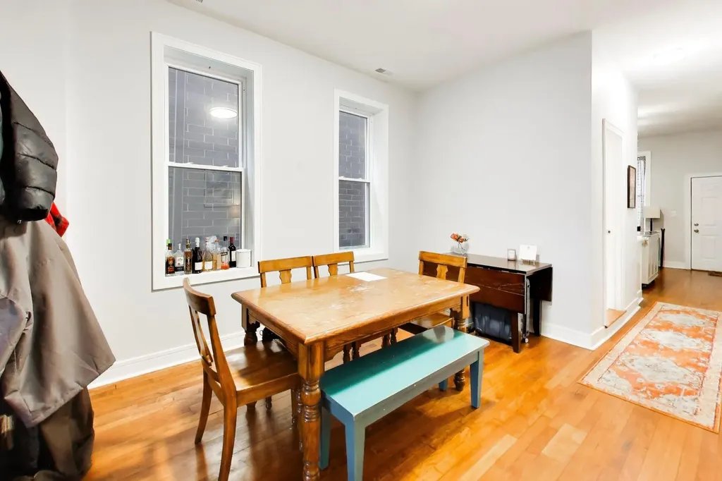 1639 North Claremont Avenue Chicago IL 60647