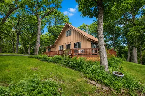 304 Wild Cherry Drive Dixon IL 61021