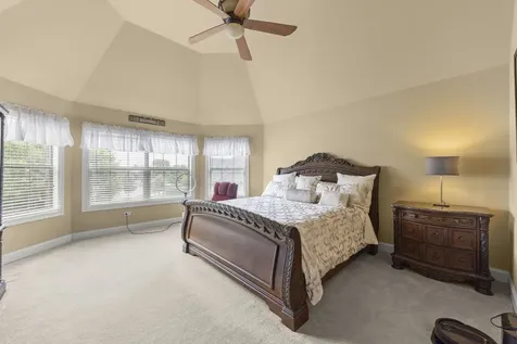 16022 South Selfridge Circle Plainfield IL 60586