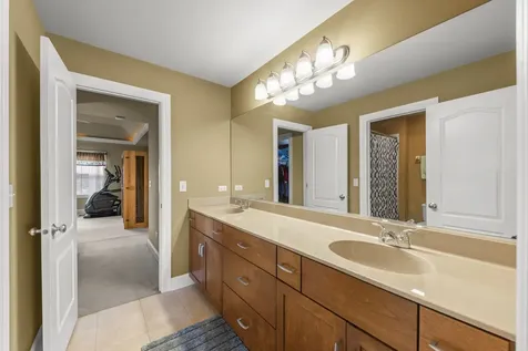 16022 South Selfridge Circle Plainfield IL 60586