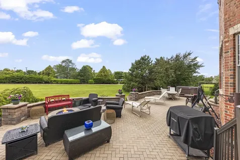 16022 South Selfridge Circle Plainfield IL 60586