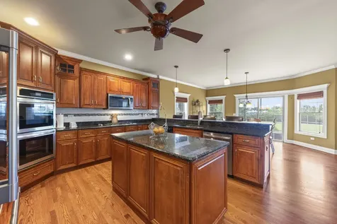 16022 South Selfridge Circle Plainfield IL 60586