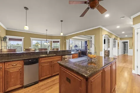 16022 South Selfridge Circle Plainfield IL 60586