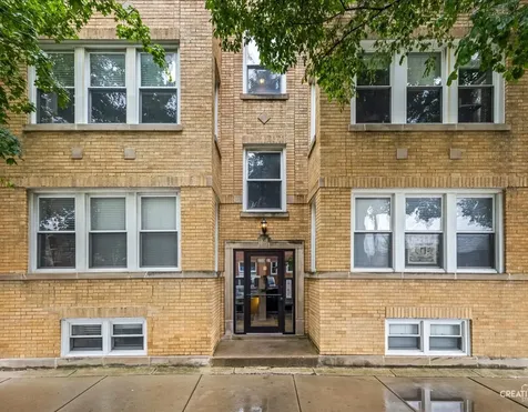 3335 West Byron Street Chicago IL 60618