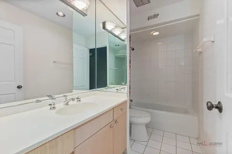 3875 South Mission Hills Road Northbrook IL 60062