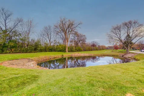 3875 South Mission Hills Road Northbrook IL 60062