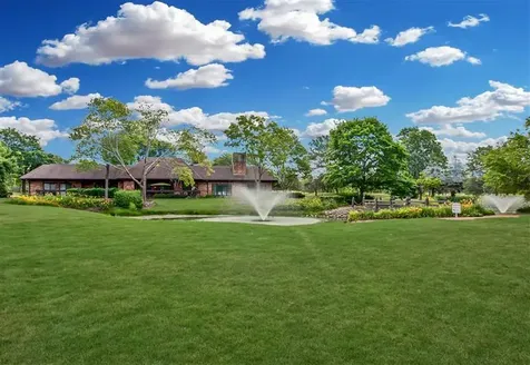 3875 South Mission Hills Road Northbrook IL 60062