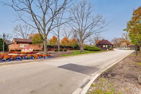 3875 South Mission Hills Road Northbrook IL 60062