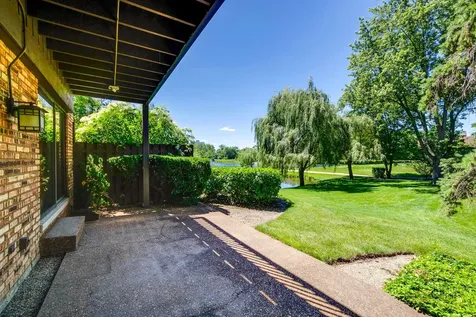 3875 South Mission Hills Road Northbrook IL 60062