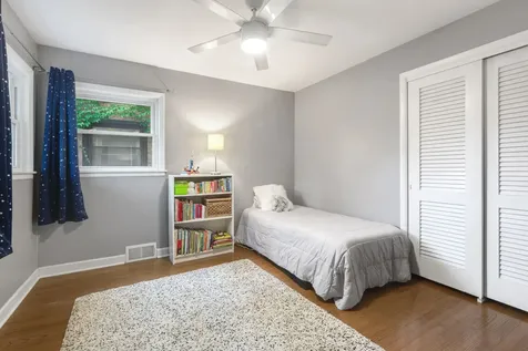 5754 North Christiana Avenue Chicago IL 60659
