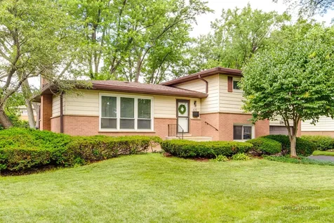 670 Indian Hill Road Deerfield IL 60015