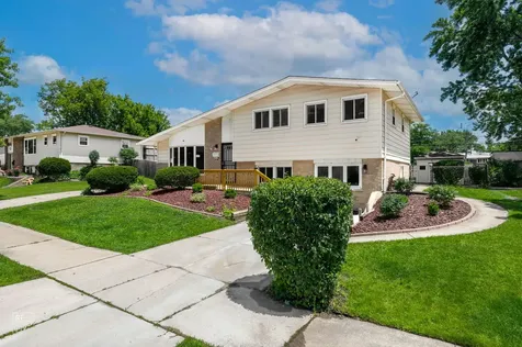 14825 Parkside Avenue Oak Forest IL 60452