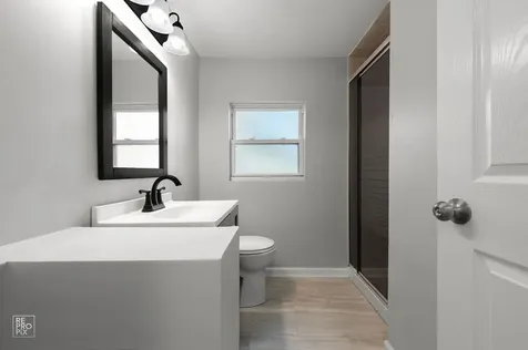 14825 Parkside Avenue Oak Forest IL 60452