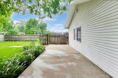 119 West Elmwood Avenue West Chicago IL 60185