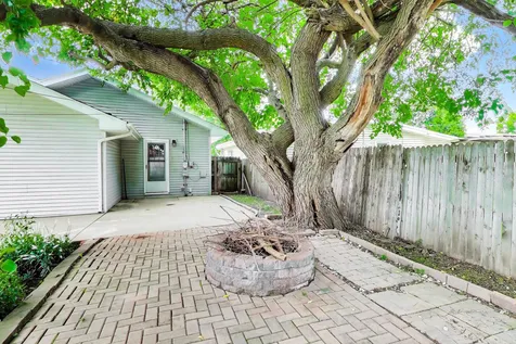 119 West Elmwood Avenue West Chicago IL 60185