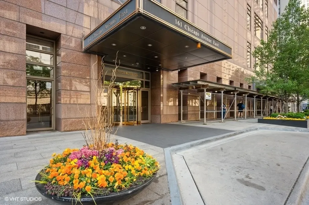 161 East Chicago Avenue Chicago IL 60611