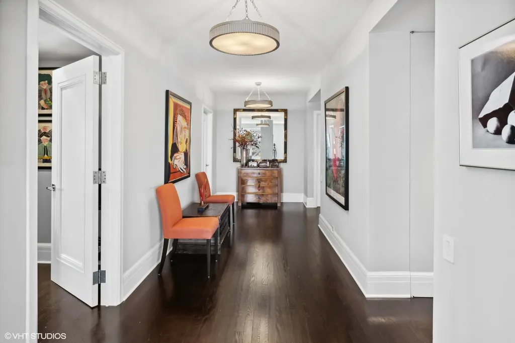 161 East Chicago Avenue Chicago IL 60611