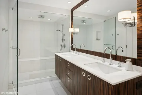 161 East Chicago Avenue Chicago IL 60611