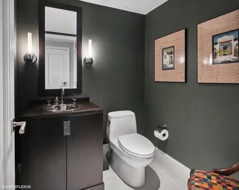 161 East Chicago Avenue Chicago IL 60611
