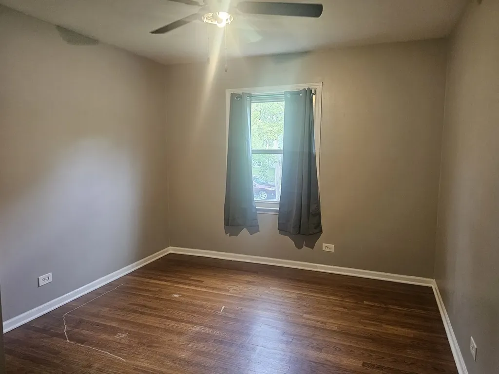 5S334 Stewart Drive Naperville IL 60563
