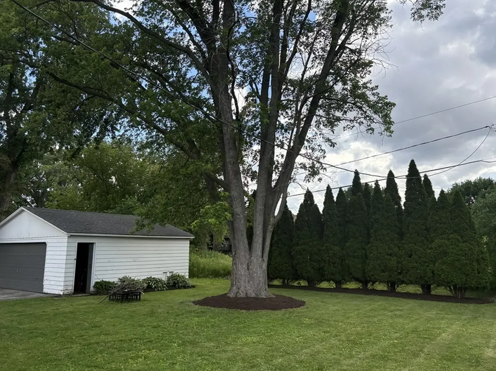 5S334 Stewart Drive Naperville IL 60563
