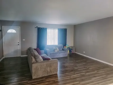 5S334 Stewart Drive Naperville IL 60563