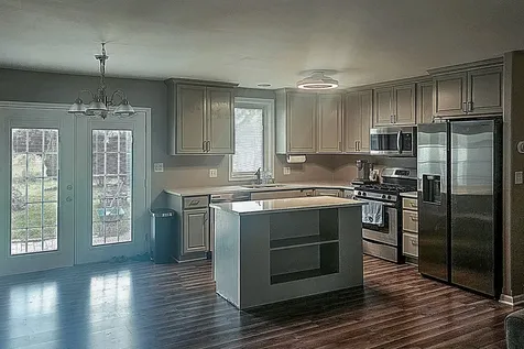 5S334 Stewart Drive Naperville IL 60563