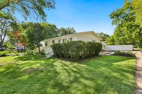 920 Fern Avenue St. Charles IL 60174