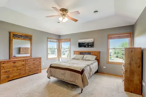 1807 Ballina Lane Mchenry IL 60050