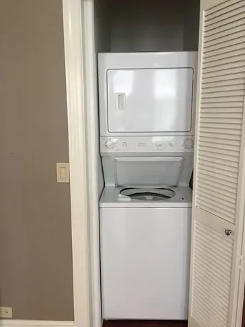 36 South Ashland Avenue Chicago IL 60607