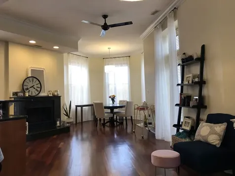 36 South Ashland Avenue Chicago IL 60607