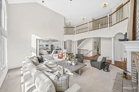 1096 Reddington Drive Aurora IL 60502